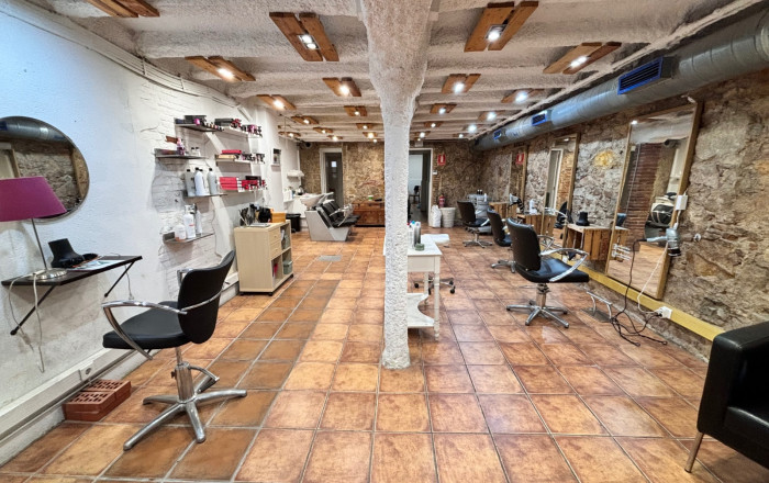 Transfert - Peluquerias y Estetica -
Barcelona - La Nova Esquerra De L´ Eixample