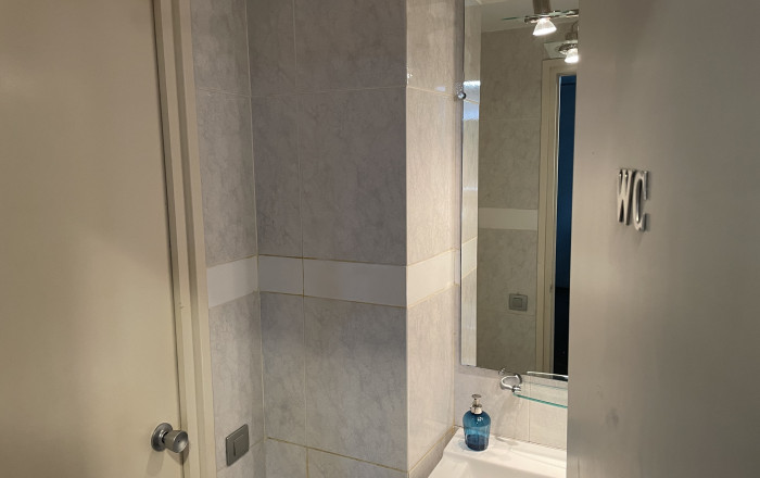 Traspaso - Peluquerias y Estetica -
Barcelona - Sant Gervaci