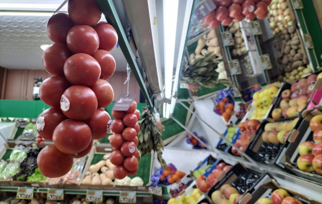 Traspaso - Frutería -
Barcelona - Sants