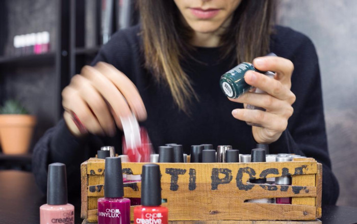 Traspaso - Peluquerias y Estetica -
Barcelona - Sant Gervaci