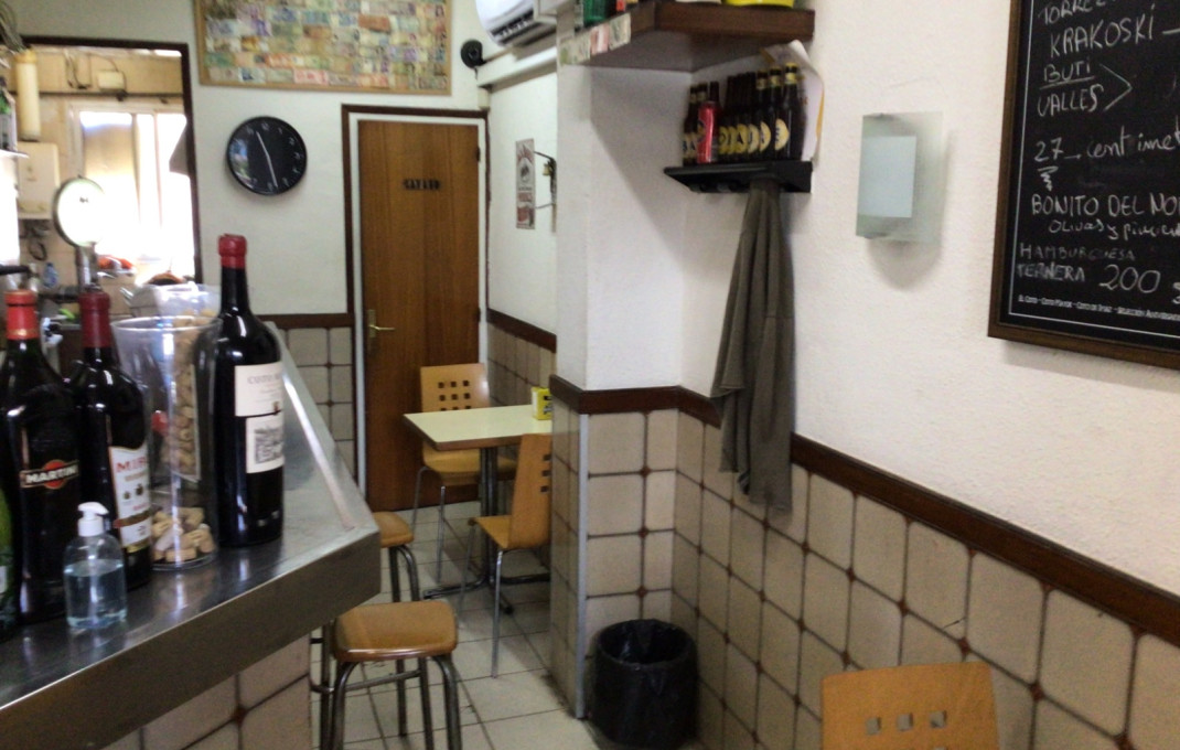 Transfer - Bar-Cafeteria -
Barcelona - Zona Franca