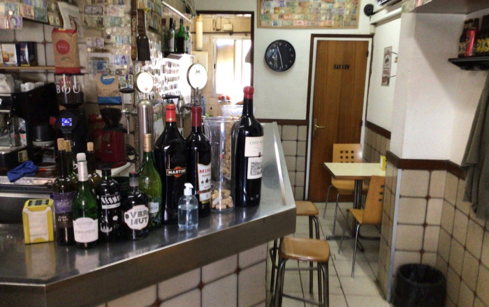 Transfert - Bar-Cafeteria -
Barcelona - Zona Franca