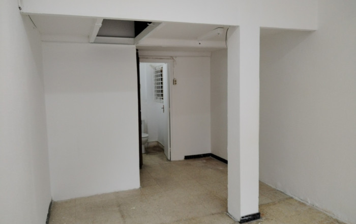 Venta - Local comercial -
Barcelona - Sants