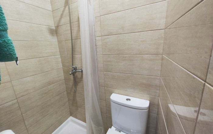 Venta - Local comercial -
Barcelona - Guinardo