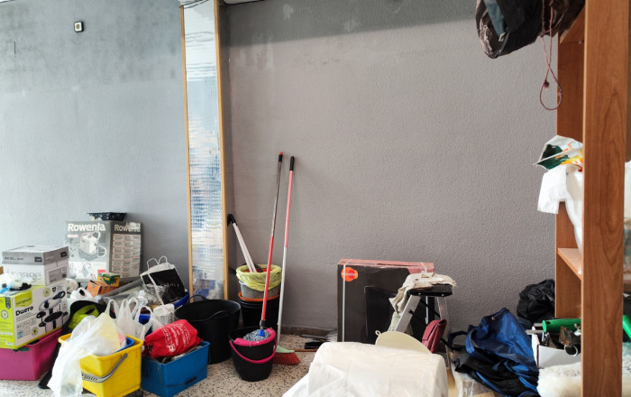 Venta - Local comercial -
Barcelona - Guinardo