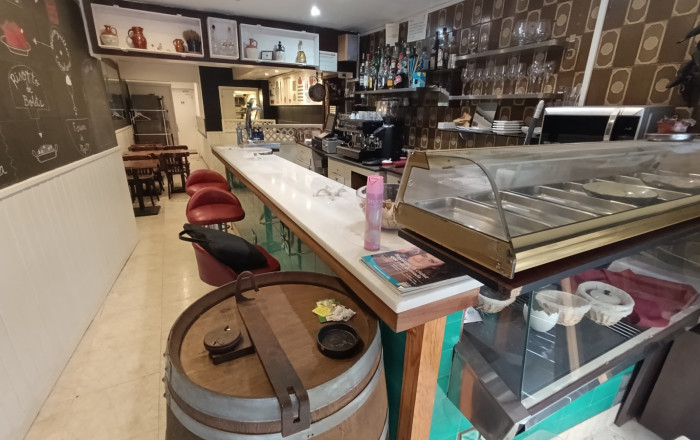 Transfer - Bar Restaurante -
Barcelona - Sarria-Sant Gervasi