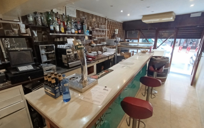 Traspaso - Bar Restaurante -
Barcelona - Sarria-Sant Gervasi