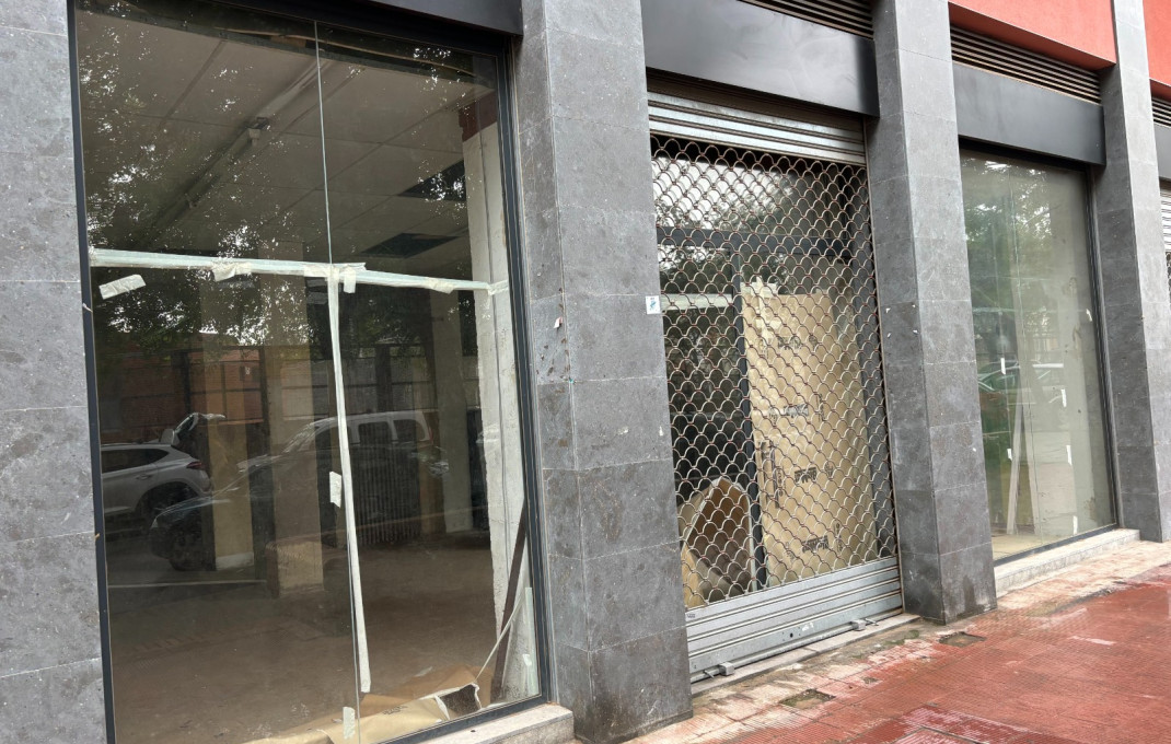 Location longue durée - Local comercial -
Barcelona - Sant Andreu