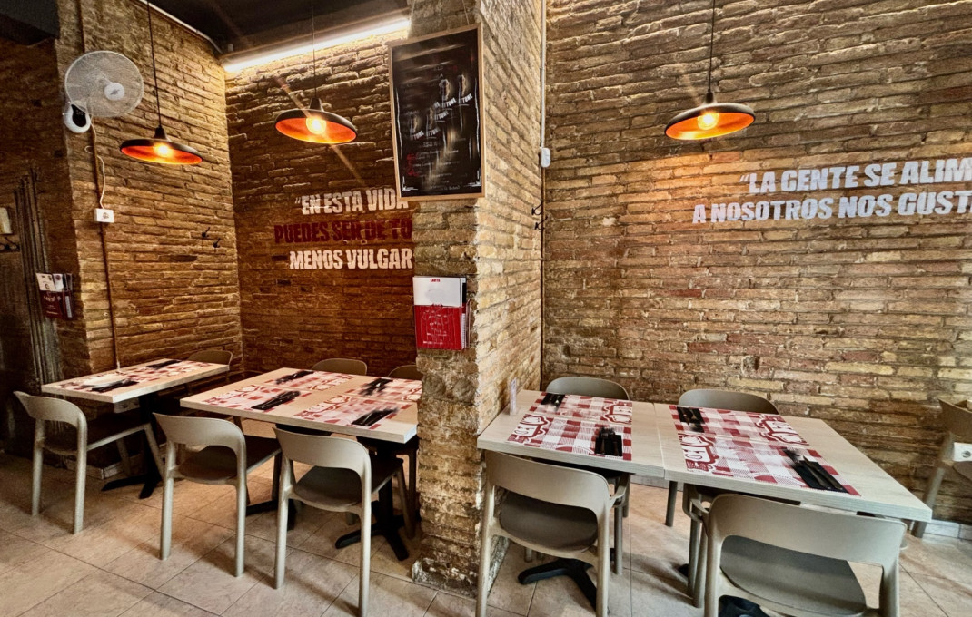 Transfer - Restaurant -
Barcelona - Les corts