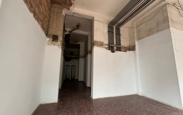 Location longue durée - Local comercial -
Barcelona - Sant Andreu