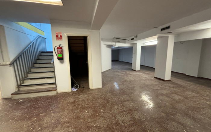 Location longue durée - Local comercial -
Barcelona - Sant Andreu