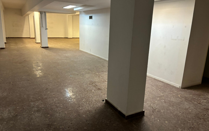 Location longue durée - Local comercial -
Barcelona - Sant Andreu