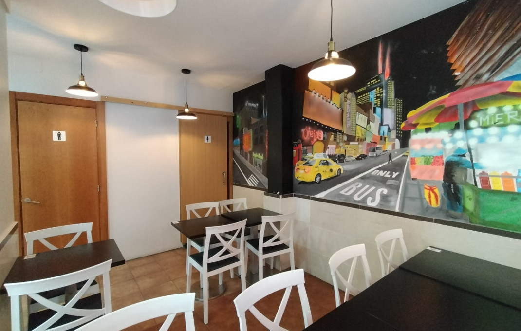 Traspaso - Bar-Cafeteria -
Molins de Rei