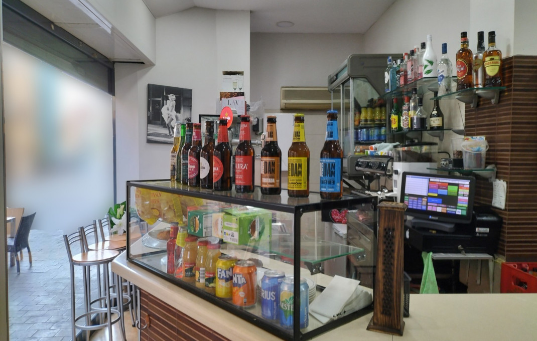 Traspaso - Bar-Cafeteria -
Molins de Rei