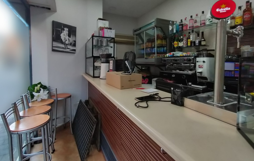 Traspaso - Bar-Cafeteria -
Molins de Rei