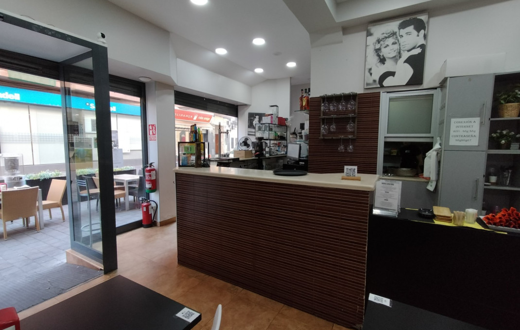 Traspaso - Bar-Cafeteria -
Molins de Rei