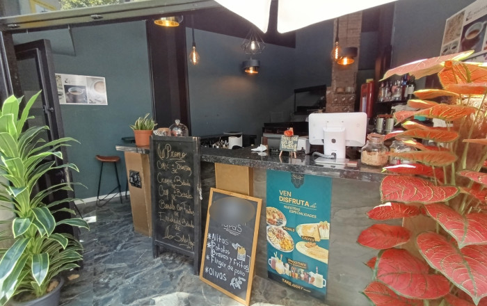 Transfer - Bar-Cafeteria -
Barcelona - La Nova Esquerra De L´ Eixample