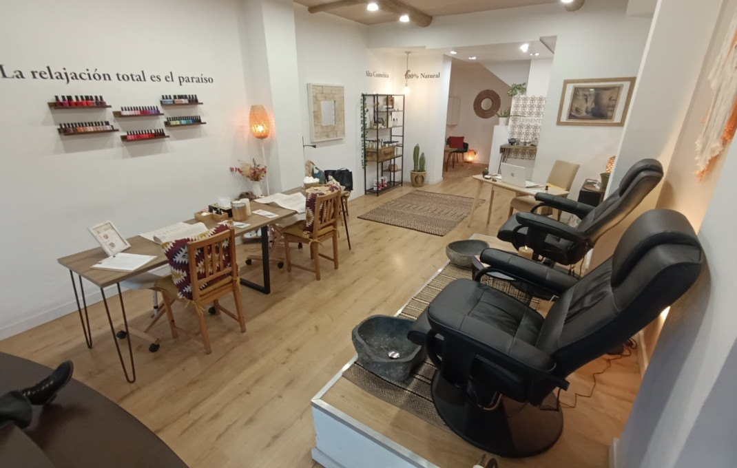 Transfert - Peluquerias y Estetica -
Barcelona - Sarria-Sant Gervasi