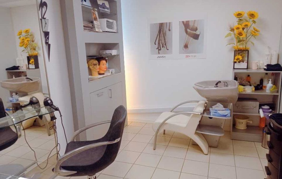 Traspaso - Peluquerias y Estetica -
Sabadell
