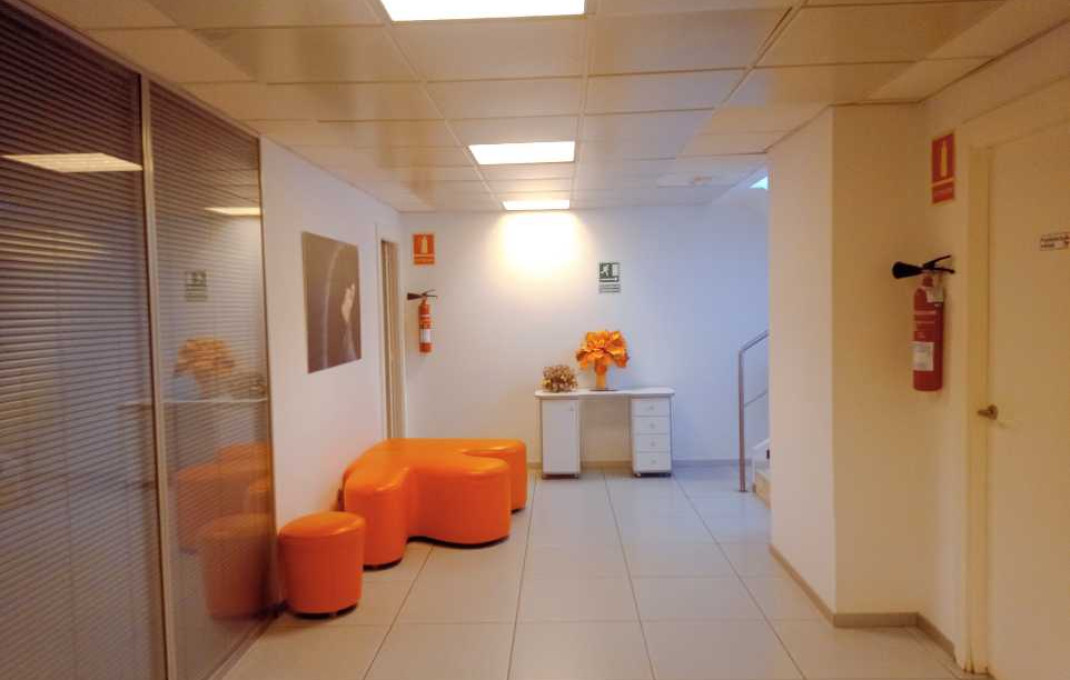 Traspaso - Peluquerias y Estetica -
Sabadell