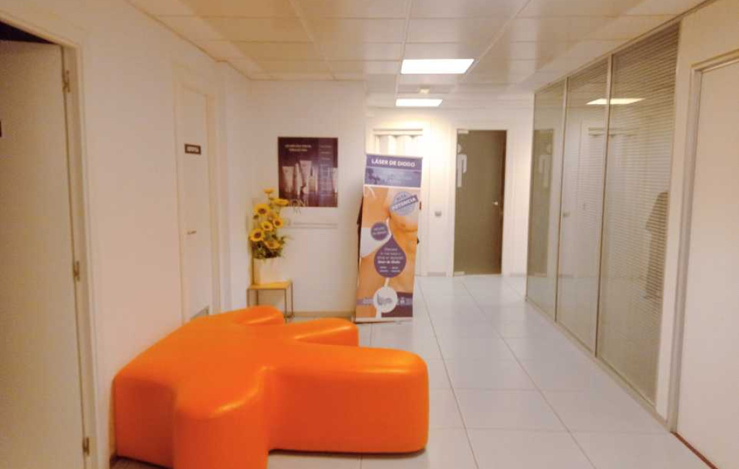 Traspaso - Peluquerias y Estetica -
Sabadell