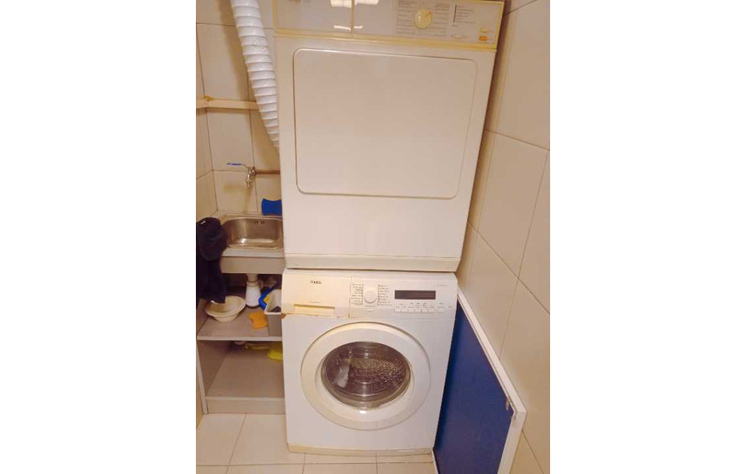 Traspaso - Peluquerias y Estetica -
Sabadell