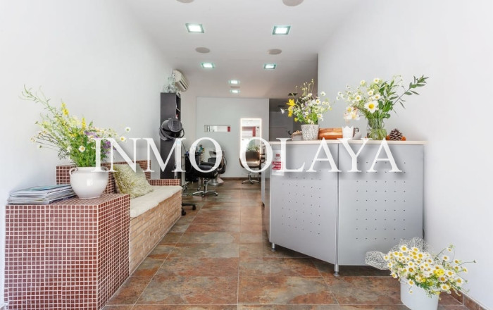 Traspaso - Peluquerias y Estetica -
Barcelona - Gràcia