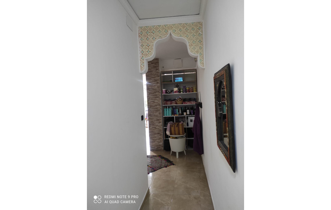 Transfert - Peluquerias y Estetica -
Badalona - Llefià