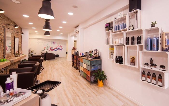 Traspaso - Peluquerias y Estetica -
Barcelona - Gràcia