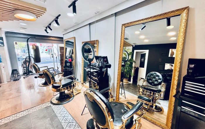 Traspaso - Peluquerias y Estetica -
Barcelona - Eixample