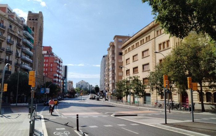 Alquiler - Local comercial -
Barcelona - Sarria-Sant Gervasi