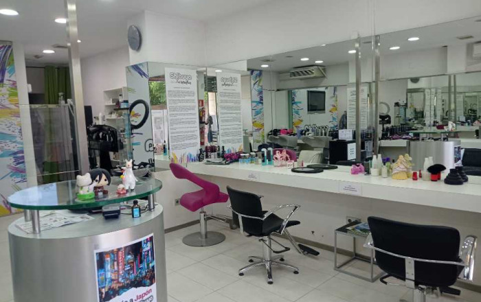 Traspaso - Peluquerias y Estetica -
Sabadell