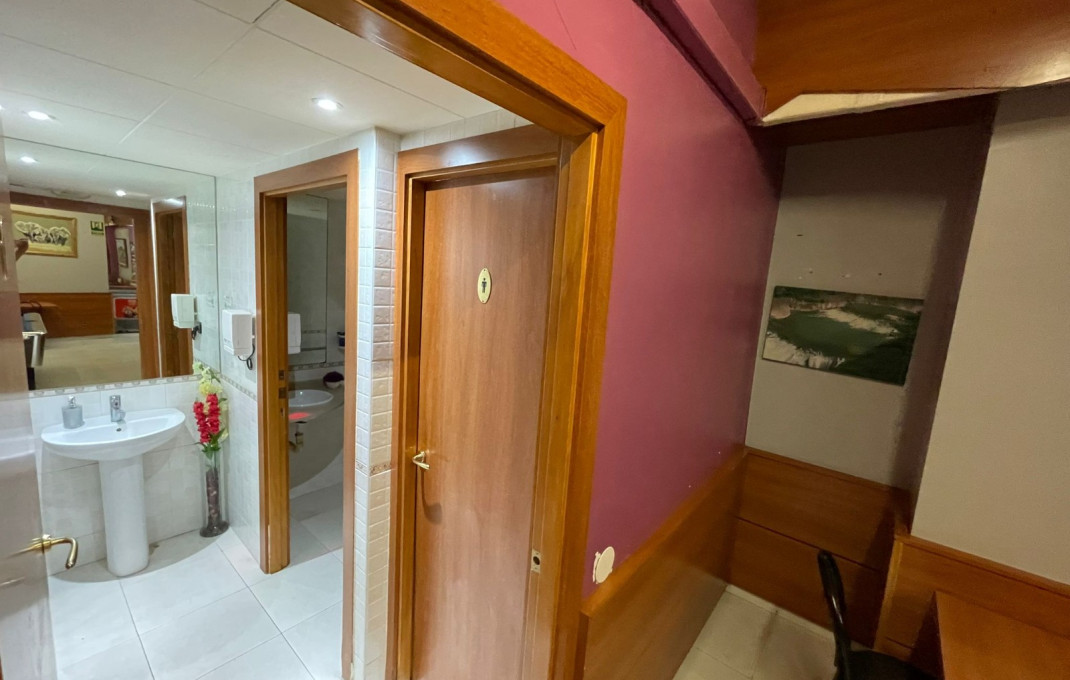 Transfer - Bar-Cafeteria -
Piera