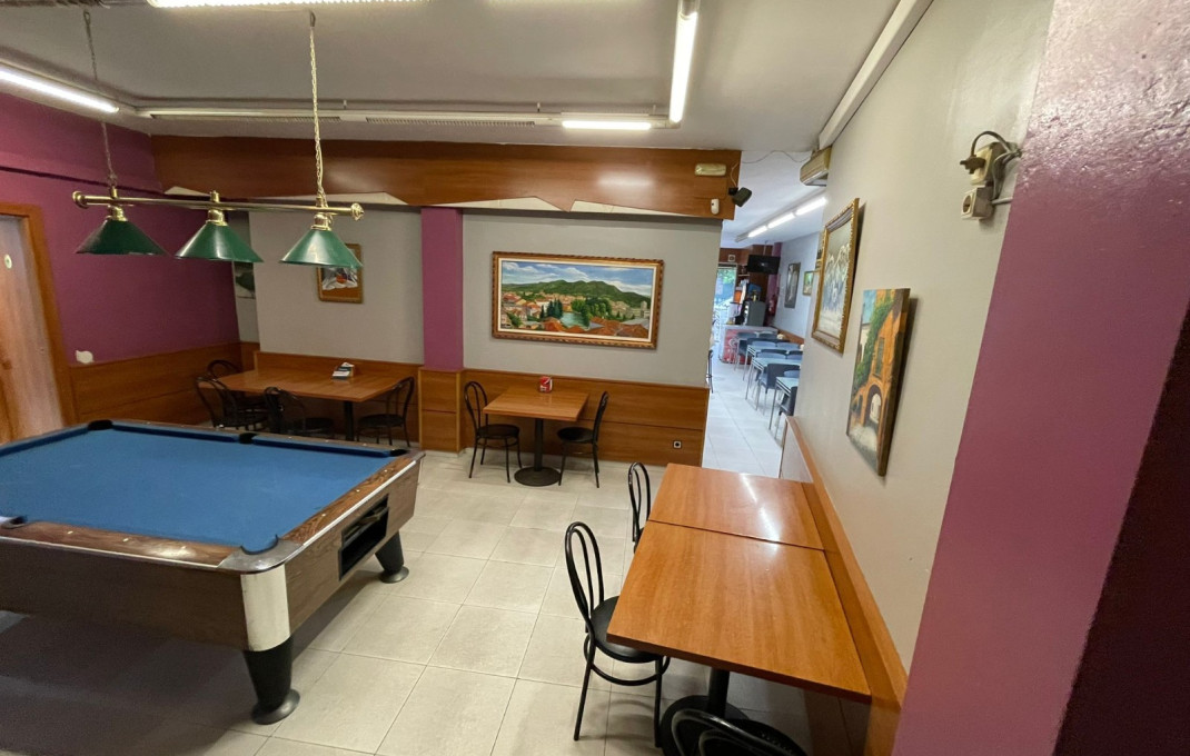 Transfer - Bar-Cafeteria -
Piera