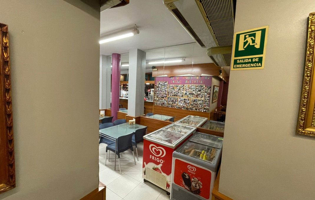 Transfer - Bar-Cafeteria -
Piera