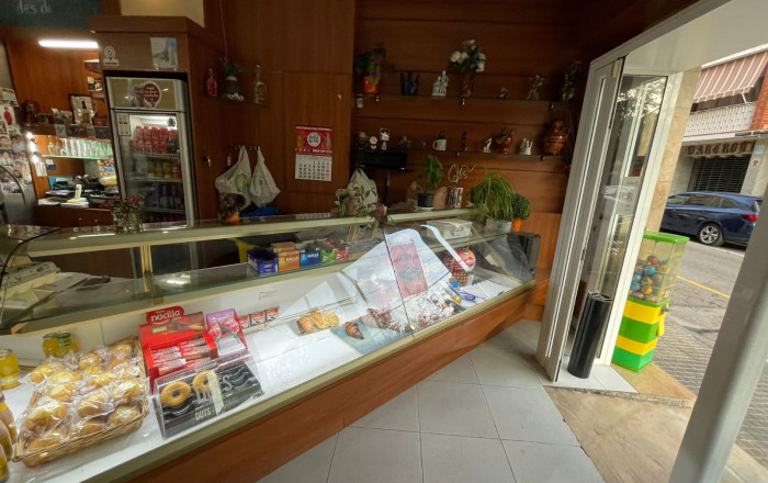 Transfer - Bar-Cafeteria -
Piera