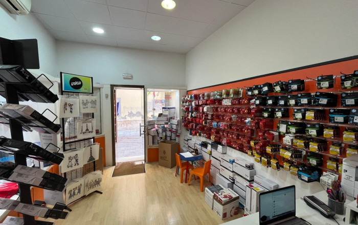 Traspaso - Local comercial -
Vilafranca del Pened&egrave;s