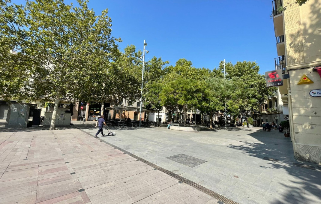 Traspaso - Local comercial -
Vilafranca del Pened&egrave;s