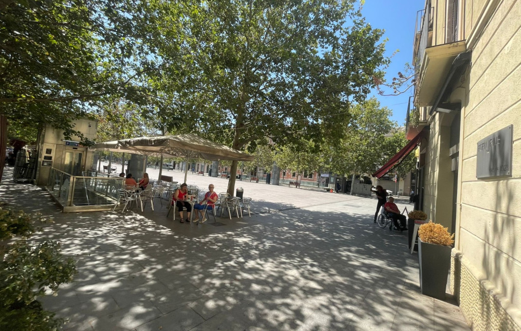 Traspaso - Local comercial -
Vilafranca del Pened&egrave;s