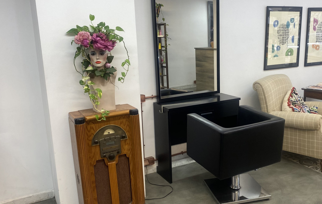 Transfer - Peluquerias y Estetica -
Barcelona - Sant Gervaci