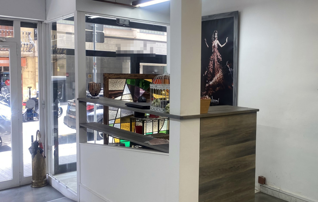 Transfer - Peluquerias y Estetica -
Barcelona - Sant Gervaci