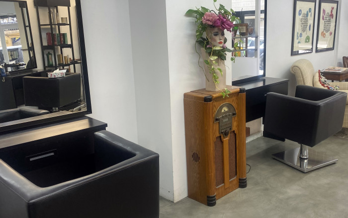 Transfer - Peluquerias y Estetica -
Barcelona - Sant Gervaci