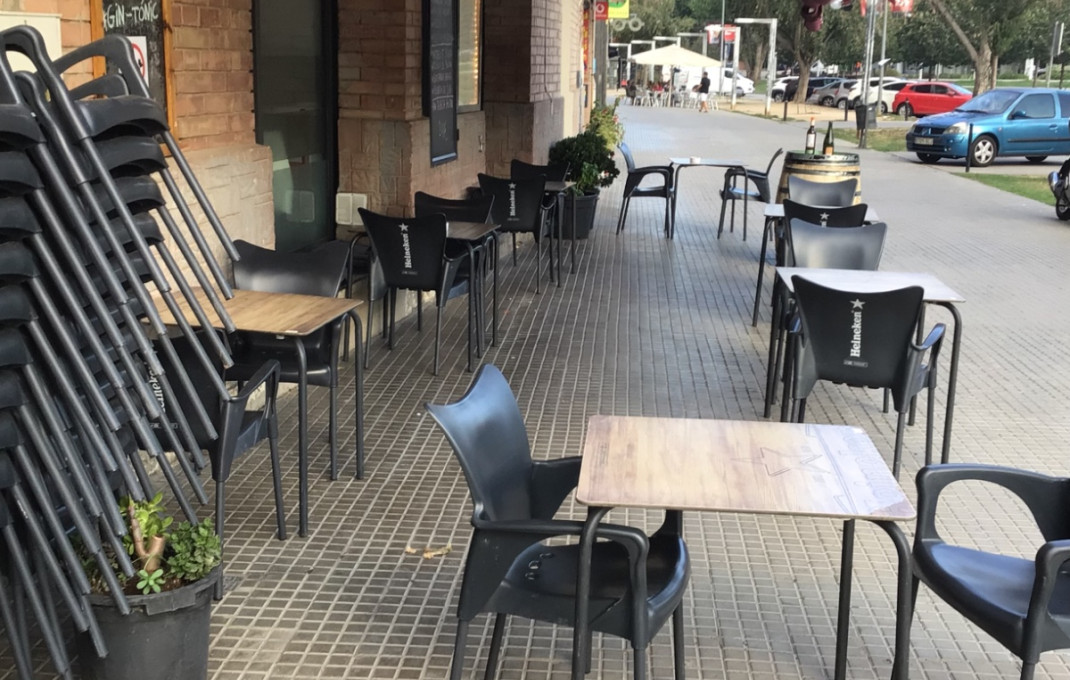 Traspaso - Bar Restaurante -
Sant Cugat del Vallès