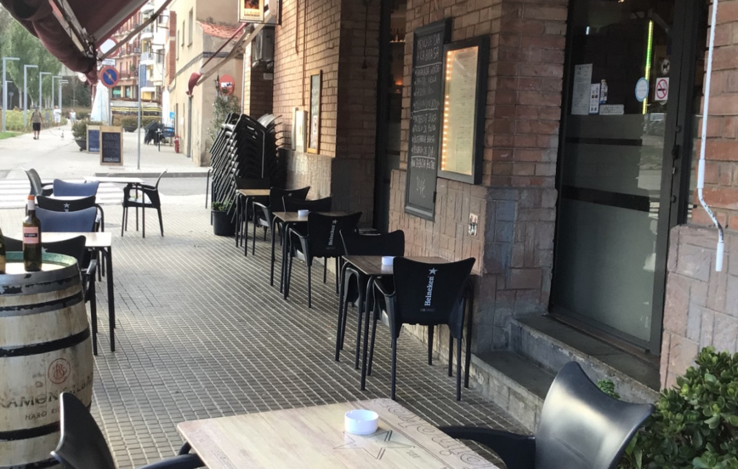 Traspaso - Bar Restaurante -
Sant Cugat del Vallès