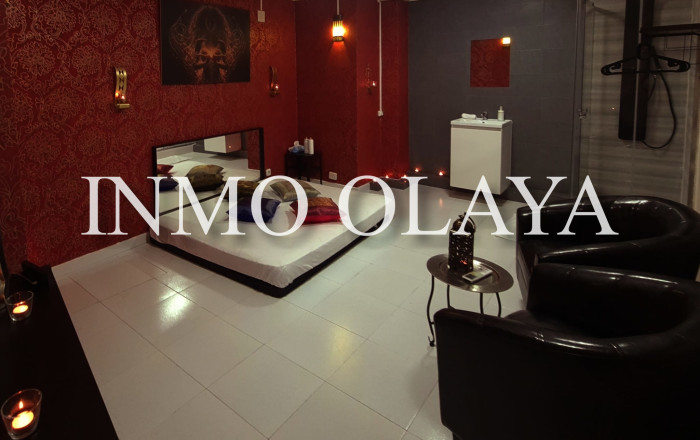 Transfer - Tiendas -
Barcelona