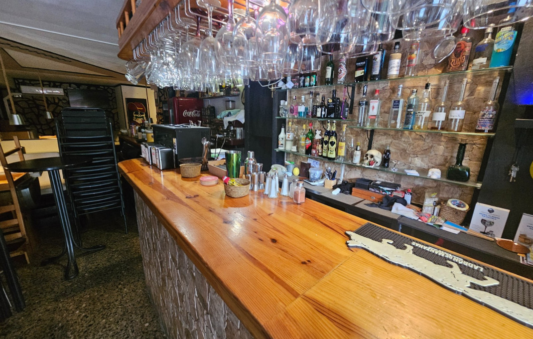 Transfer - Bar Restaurante -
Cornella de Llobregat - Centro