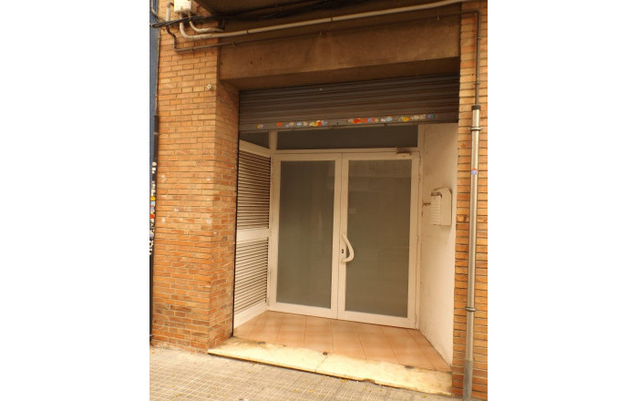 Alquiler - Local comercial -
Cornella de Llobregat