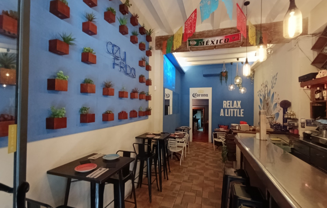 Traspaso - Bar-Cafeteria -
Barcelona - Ciutat Vella