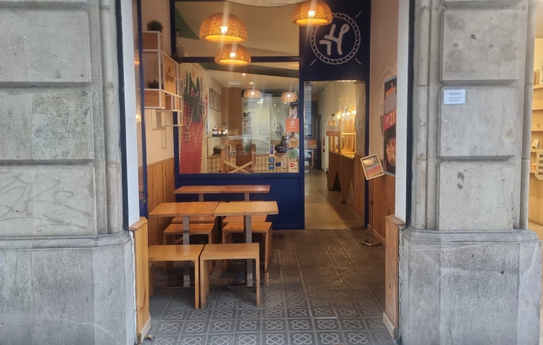 Traspaso - Restaurante -
Barcelona - Eixample Derecho