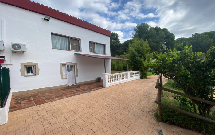 Venta - Finca - Hoteles -
Canet de Mar